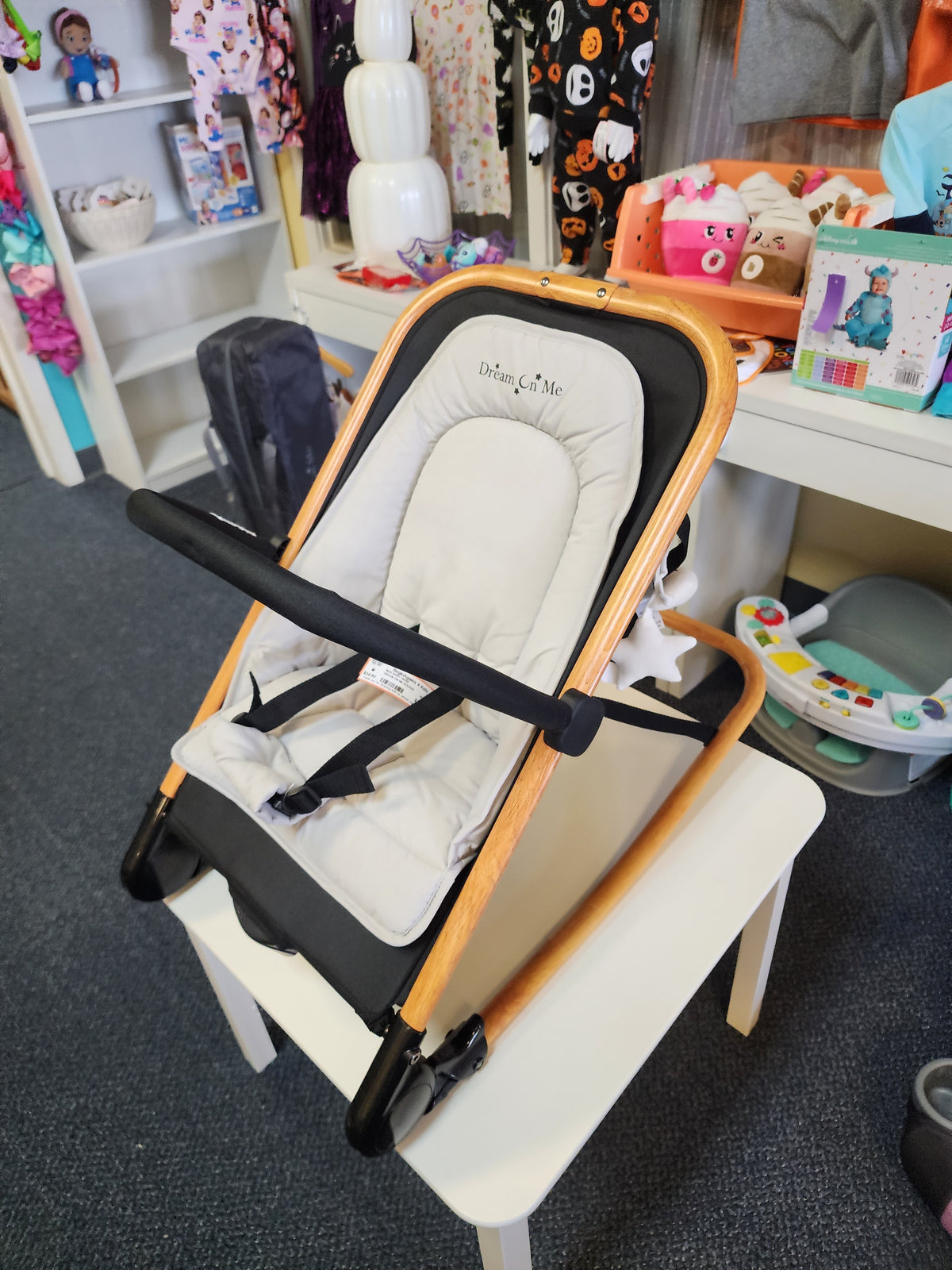 Dream On Me Rock with Me 2-in-1 Baby Rocker Seat Natural Wood Gray - Image 7